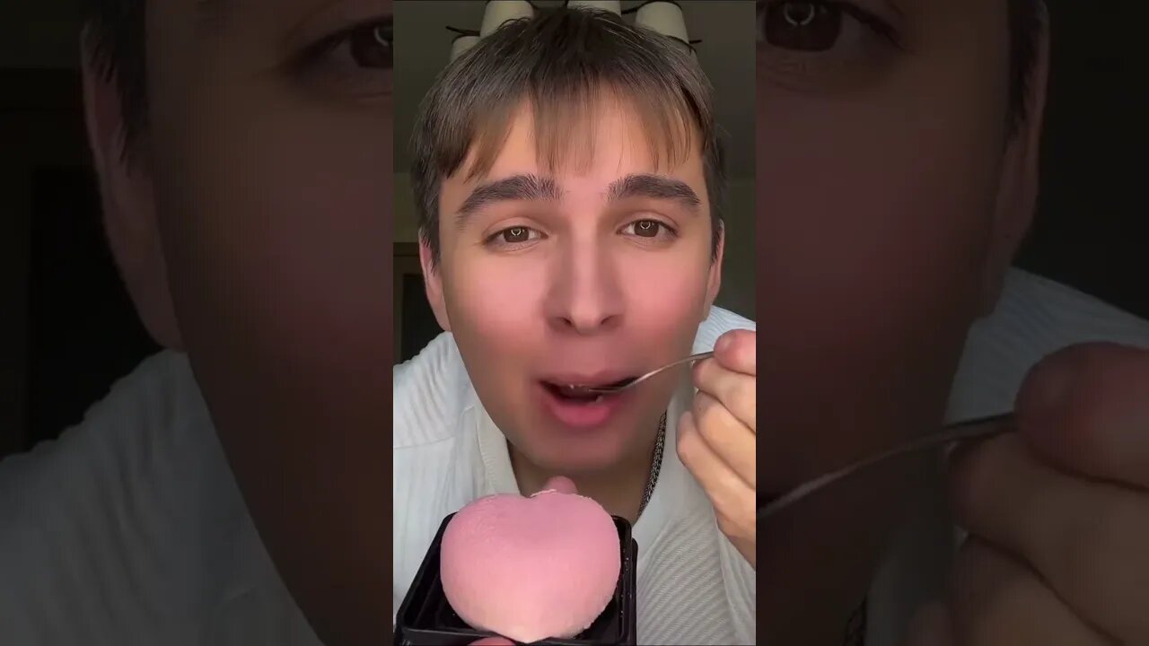 He Ruthlessly Grabs The Cake 🤣