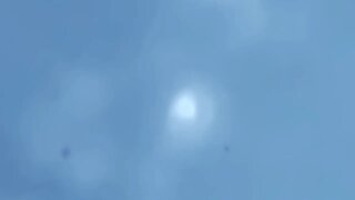 sphere UFO West coast/flashing invisible object