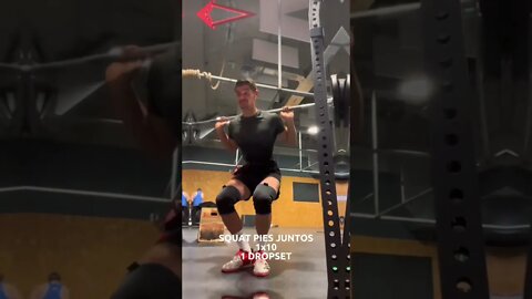 Un ejemplo de entreno de pata sin angulos extremos ni flexing bajo luz perfecta#gym #fitness #fit