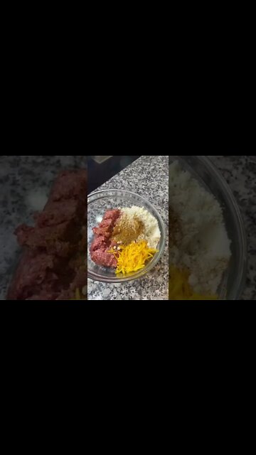 3 ingredient sausage balls #keto #lowcarb #sausageballs #breakfast #Shorts