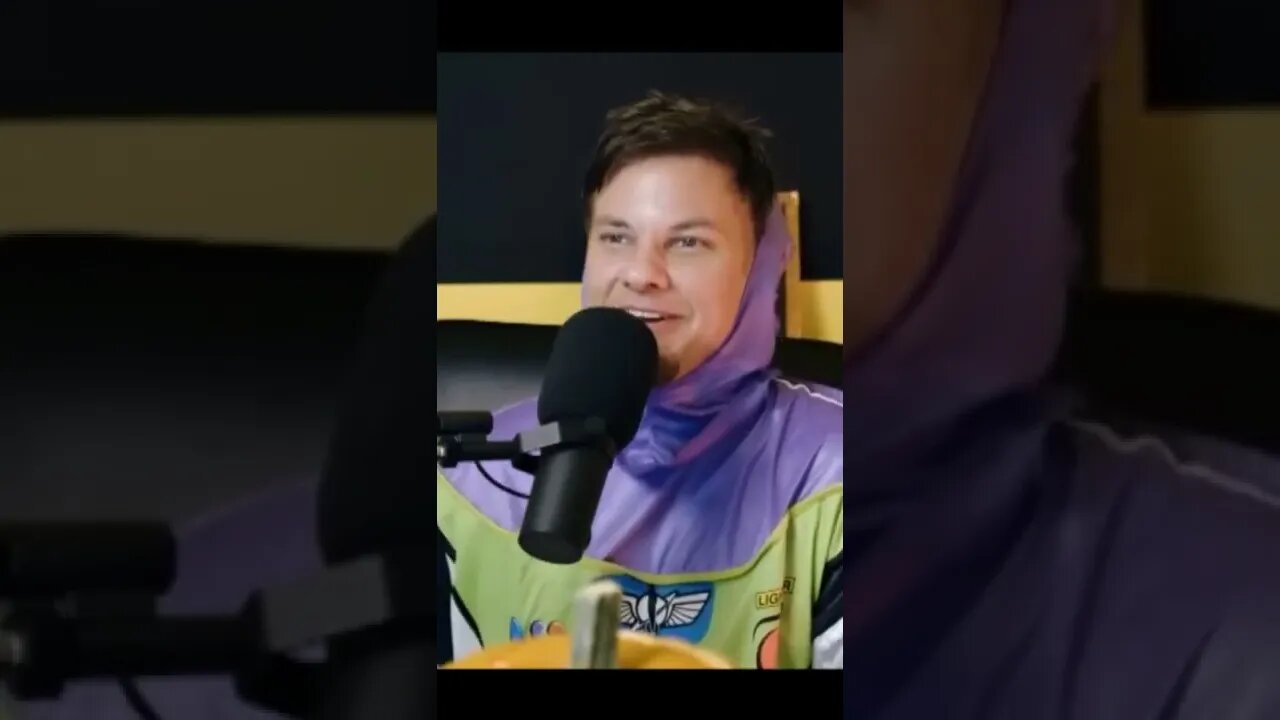 Theo Von made his Sister Eat reese cups and sweet tarts so she can go to sleep