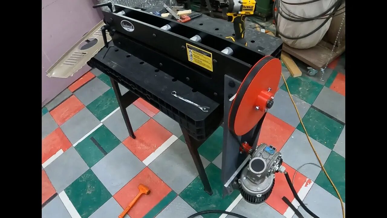 Plastic power feed for the Eastwood 27 inch bead roller using the Bambu X1 3D printer