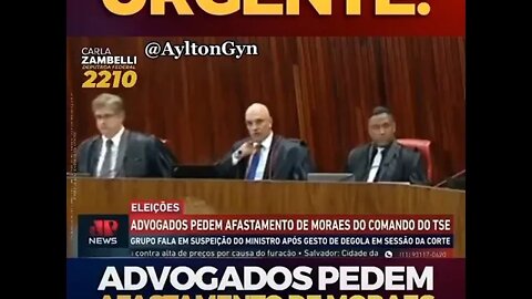 ALEXANDRE DE MORAES FAZ GESTO DE DEGOLA