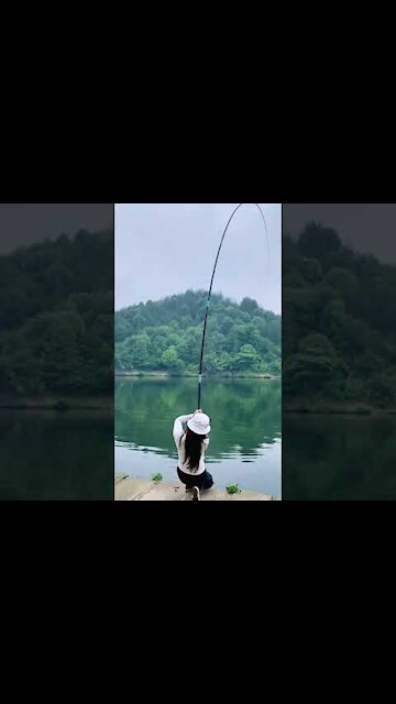 Gorgeous Lady Fishing 🐟 Amazing Fishing 🐟 #shorts