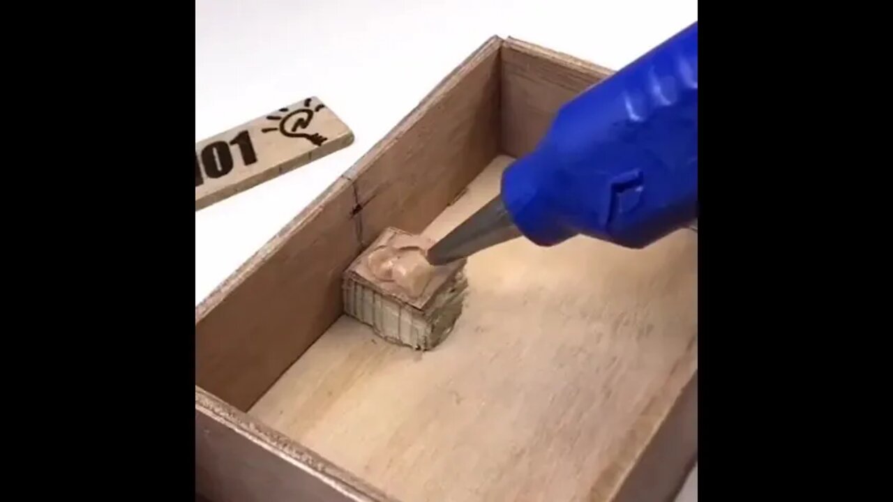 Hand Made Tiny Wood Cutting Machine