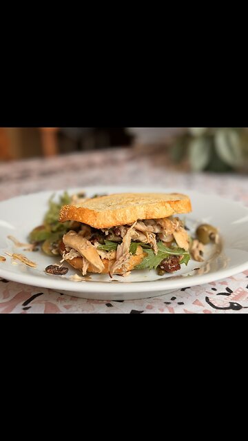 Here's a Briny, Sweet, & Tangy Marbella Chicken Salad Ready in Minutes! #easy #lunch #quickdinner