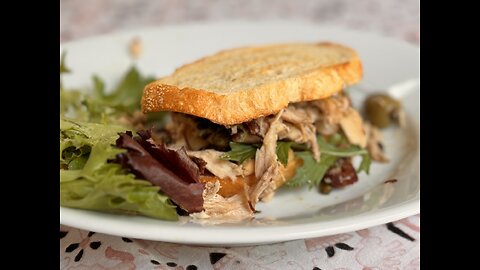 Here's a Briny, Sweet, & Tangy Marbella Chicken Salad Ready in Minutes! #easy #lunch #quickdinner