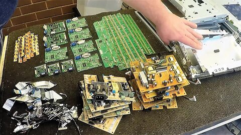 Scrap Time Trial - LCD Monitors