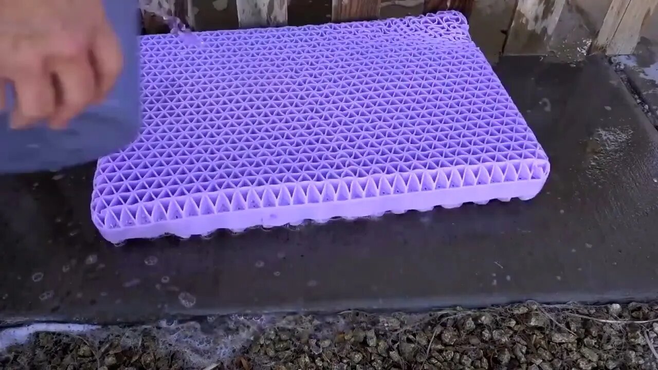 Purple Pillow Review