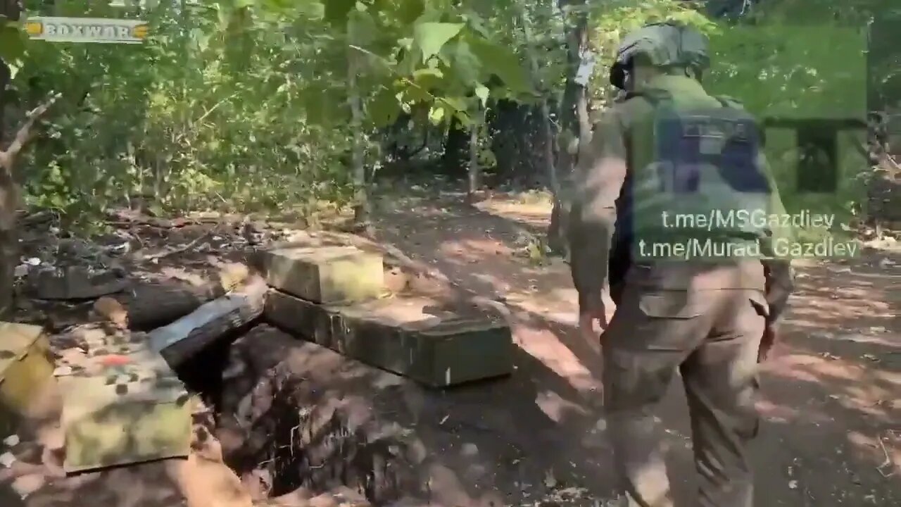 Lisichansk-Seversk/Trenches, dugouts and tunnels for kilometers