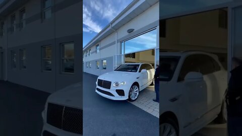 Tell me name of this car ?