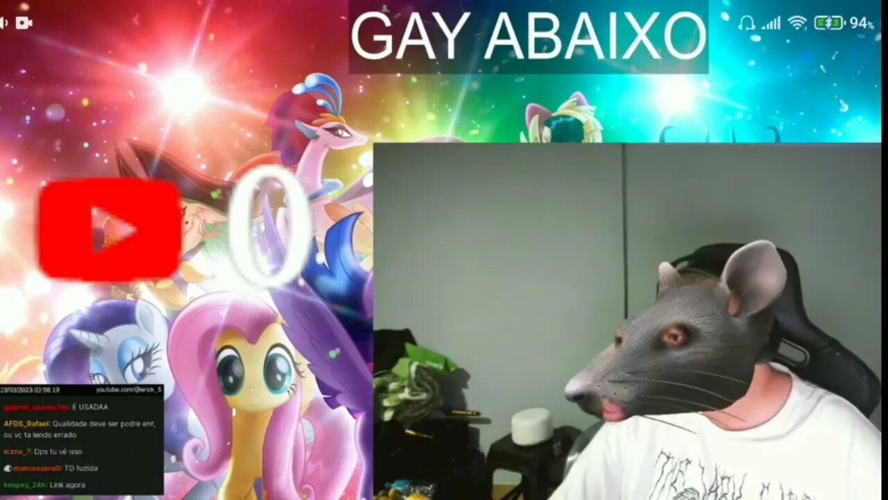 O chat criticando a boneka do luan