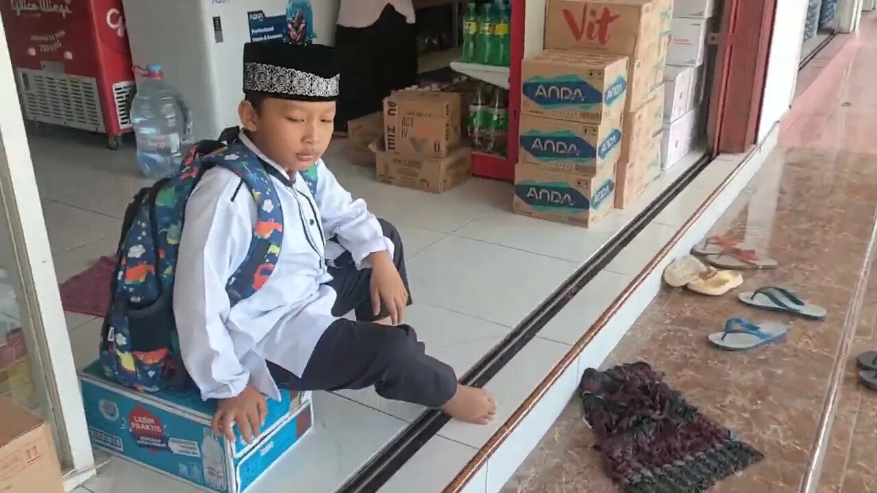 Anter kak Firaz ngaji madrasah