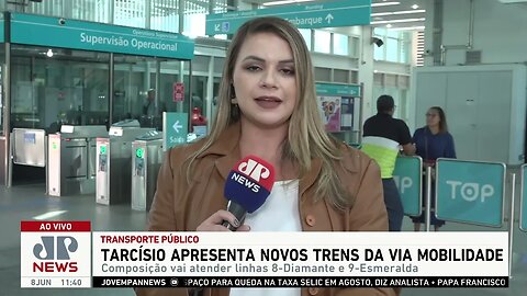 Tarcísio apresenta novos trens da via mobilidade