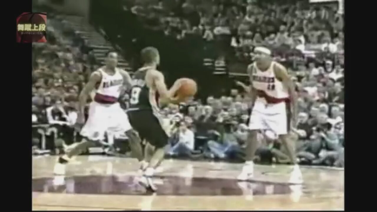 Tony Parker 15 Points 8 Ast @ Trail Blazers, 2001-02.