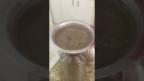 Vai um cafézinho aí? 🤔