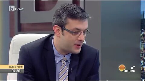 Защо Турция разпространява учебни материали в д
