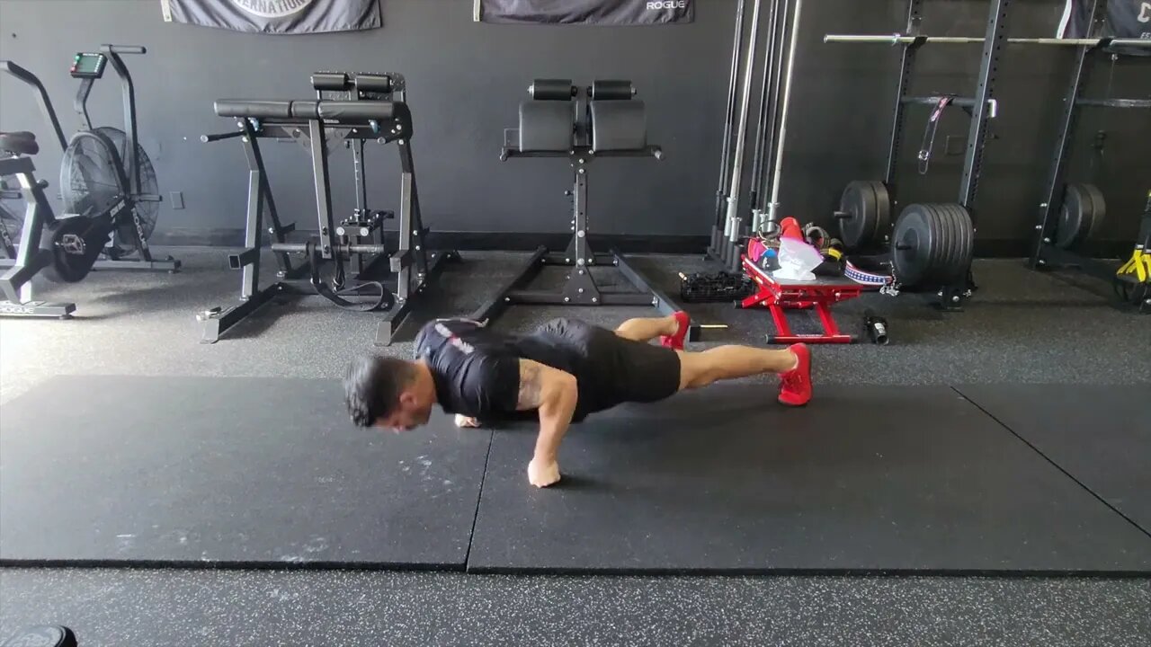 Knuckle Pushups