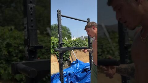 Push + Pull Pyramid Sets | 4 Dips + 4 Pulls + 2 dips + 2 pulls (sets 10/11)