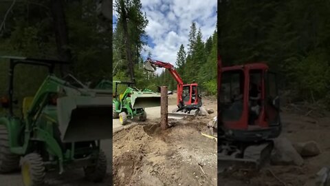 Heavens Homestead: Putting in the gates at the homestead with some curb appeal