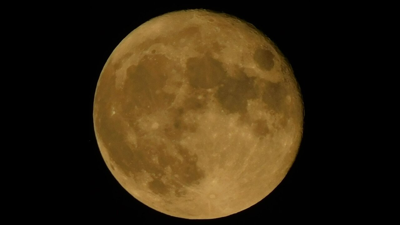 Check out this lovely moon!