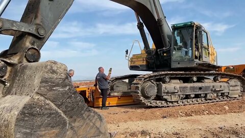 Loading & Transporting The Volvo EC700C Excavator In The New Working Area-Fasoulas Heavy Transports