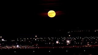 Moonrise over Henderson Nevada Timelapse CCR-Bad Moon Rising