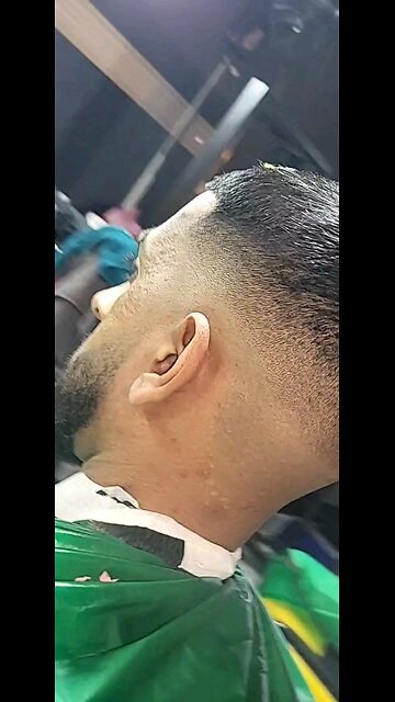 Did this Barber in Pakistan Mess up my hair ?