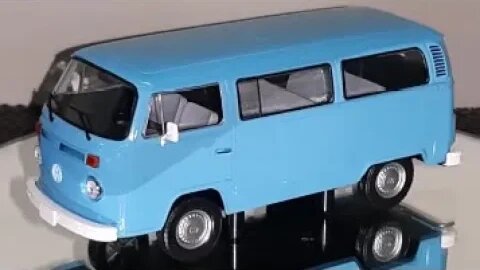 Model car unboxing: VW Combi Azul - 1:24 - Autos Inolvidables - México