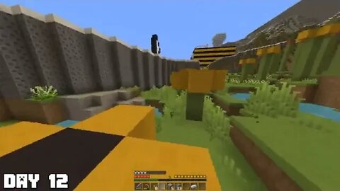 I $ Survived $ 100 $ Days $ as a BEE in Minecraft