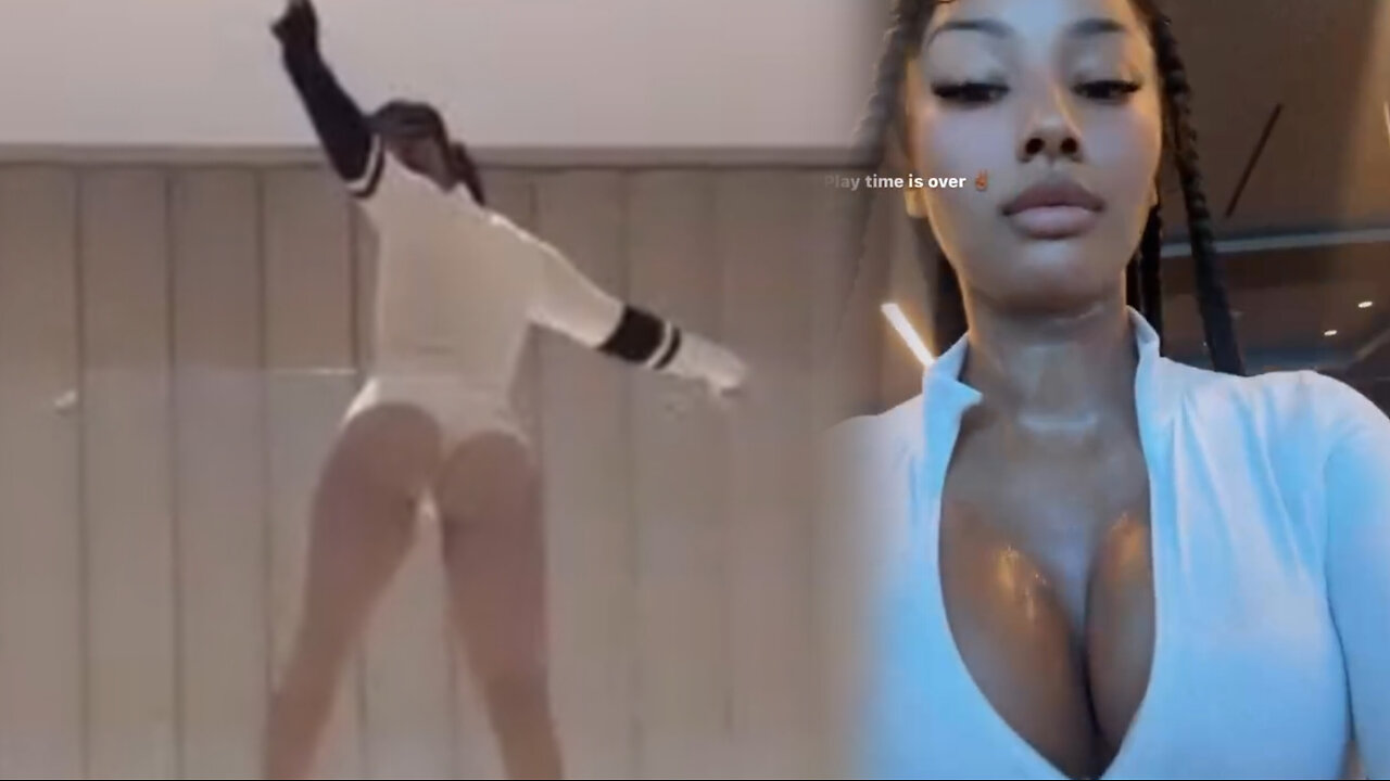 Rubi Rose showing out