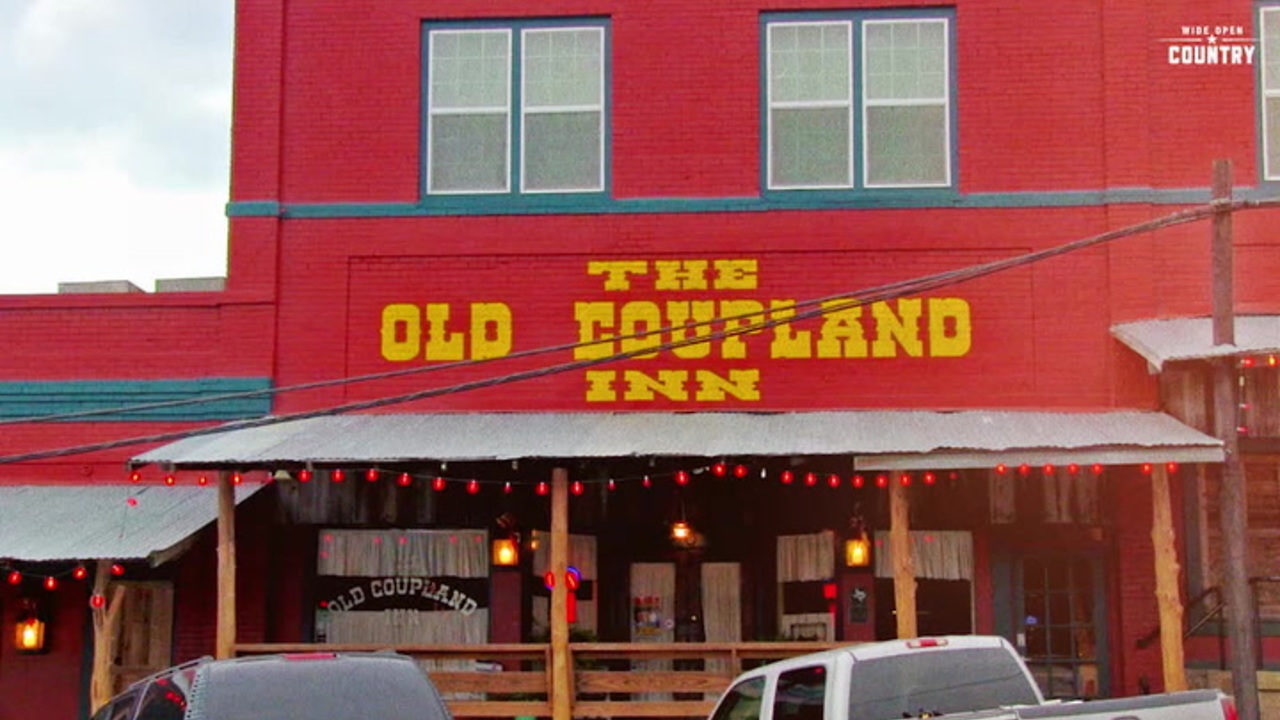 Coupland Inn & Dancehall (subtitles)