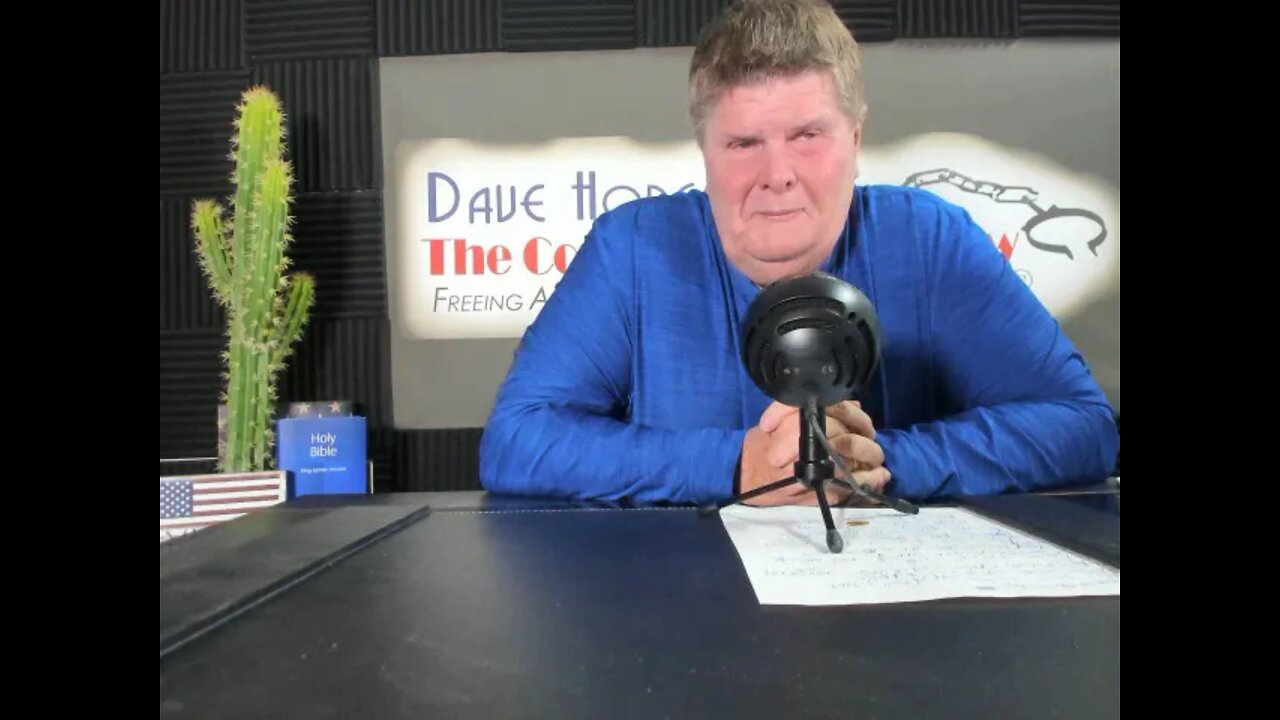 WHAT WAS THE ONE THING THAT WAS ALMOST ENTIRELY MISSING FROM THE SUPER BOWL COMMERCIALS