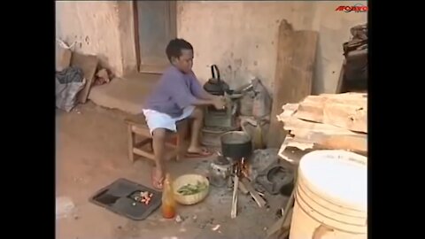 KID is making food for his Girlfriend"- PAW PAW Nigerian kid comed