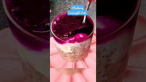 Healthy Breakfast Idea: Tasty Blueberry Overnight Oats