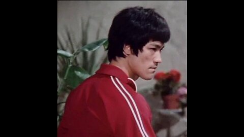 Cross kick Studio Films Bruce Lee Long Street