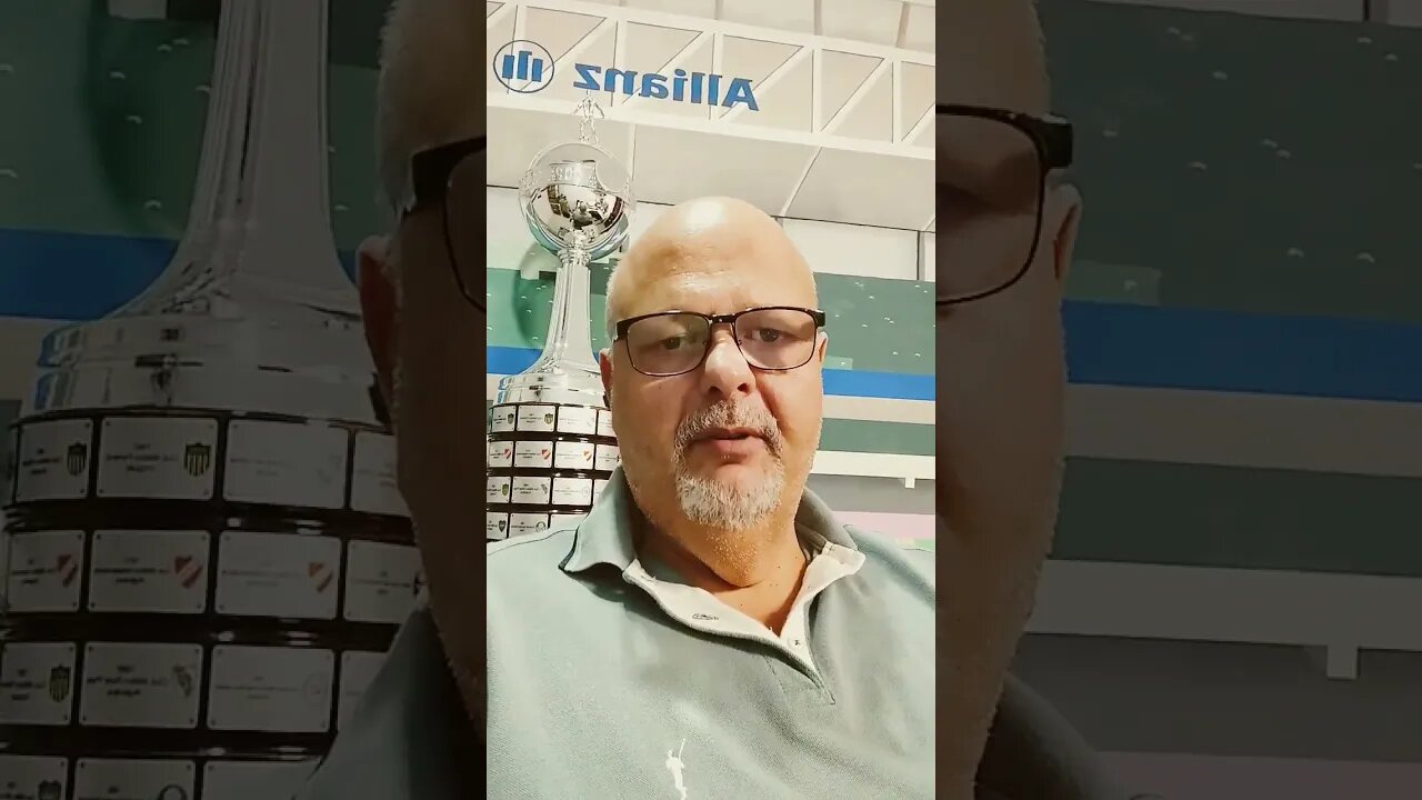Palmeiras desiste do negócio.
