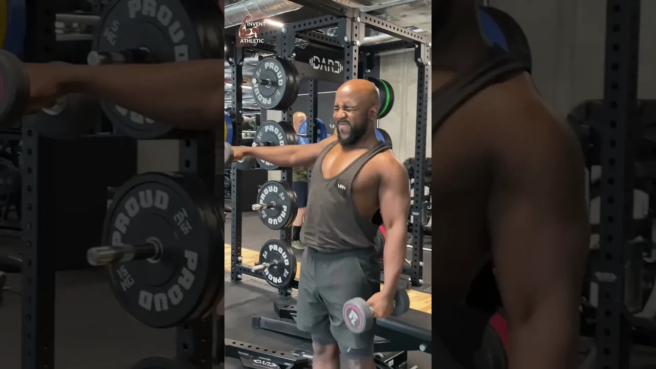 Lateral Dumbbell Shoulder raises #shorts #muscle #shoulderworkout