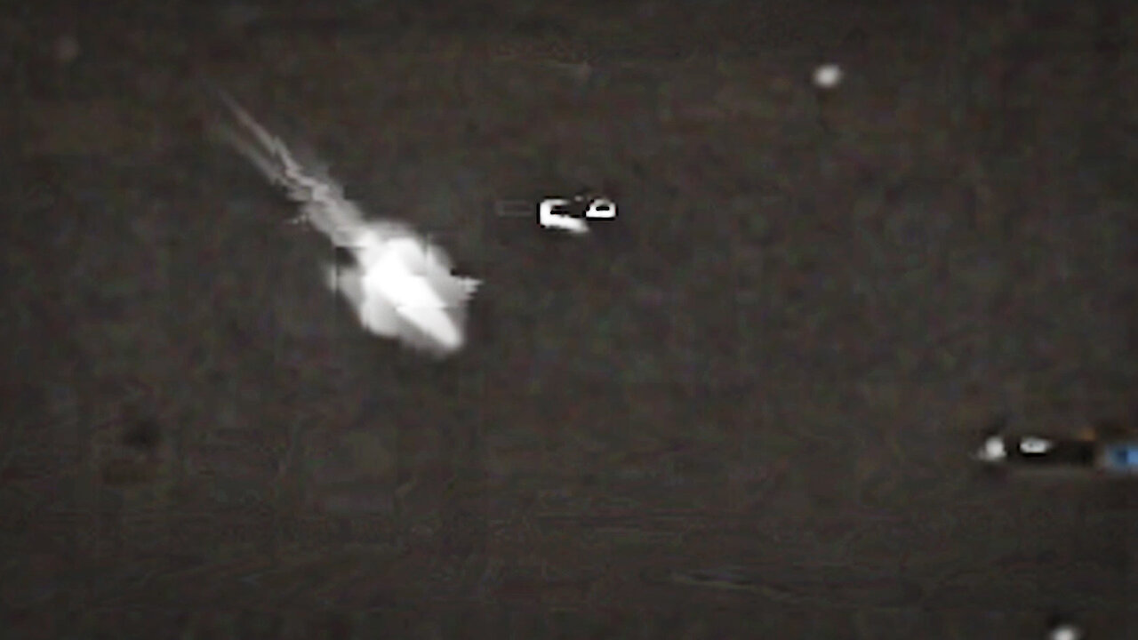 Hostile UFO Takes Down Plane In Secret '85 Pentagon Video