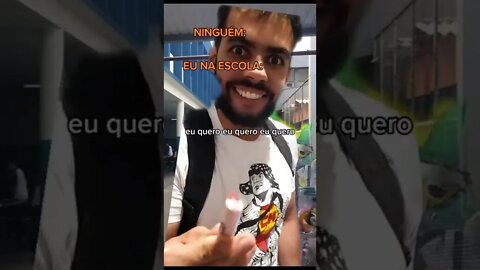 EU OFERECENDO REMÉDIO NA ESCOLA #shorts