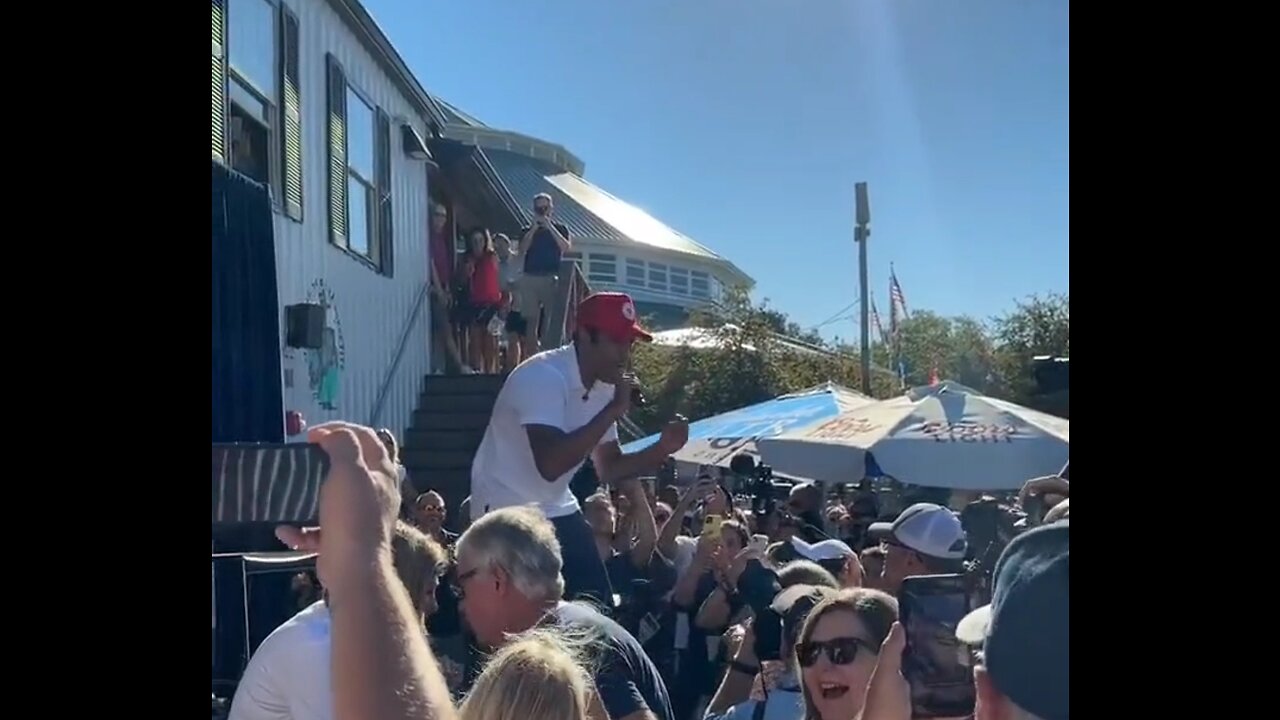 Vivek Ramaswamy Raps At Iowa State Fair