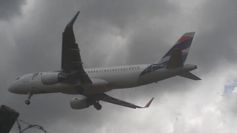 Airbus A320 PR-TYR vindo de Porto Velho para Manaus