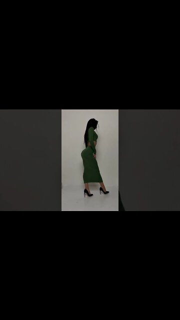 Beautiful Hot Fashion Model | #metaworld #shorts #shortsfeed