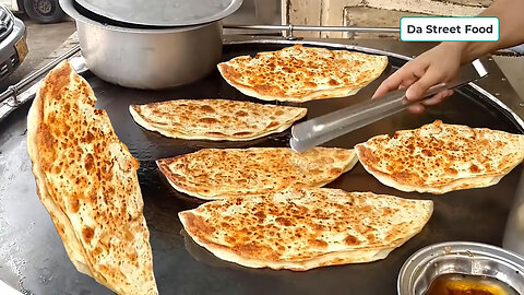 Potato Paratha Aalo Paratha | Famous Street Food