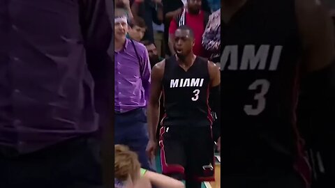 Wade just humbled that purple shirt guy 🤦‍♂️