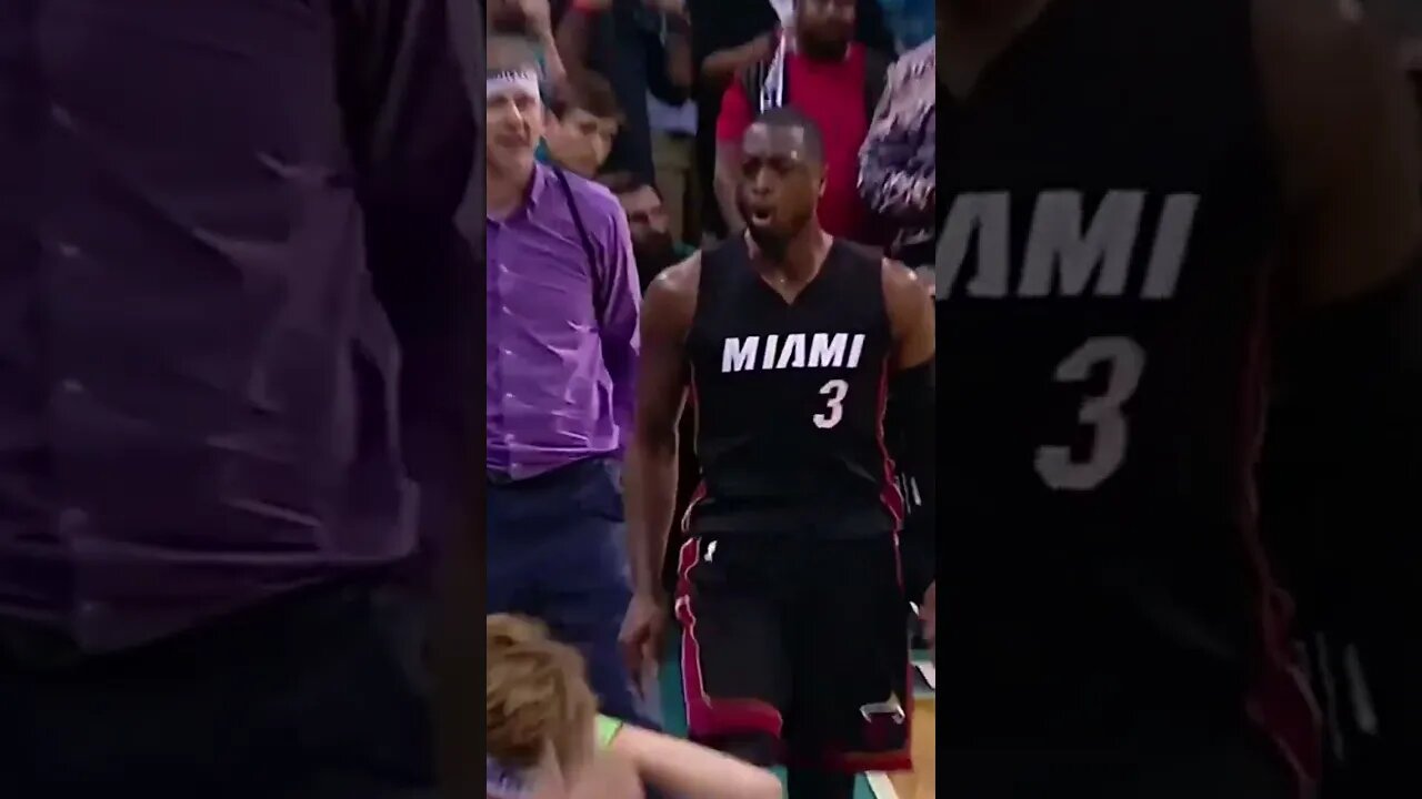 Wade just humbled that purple shirt guy 🤦♂️