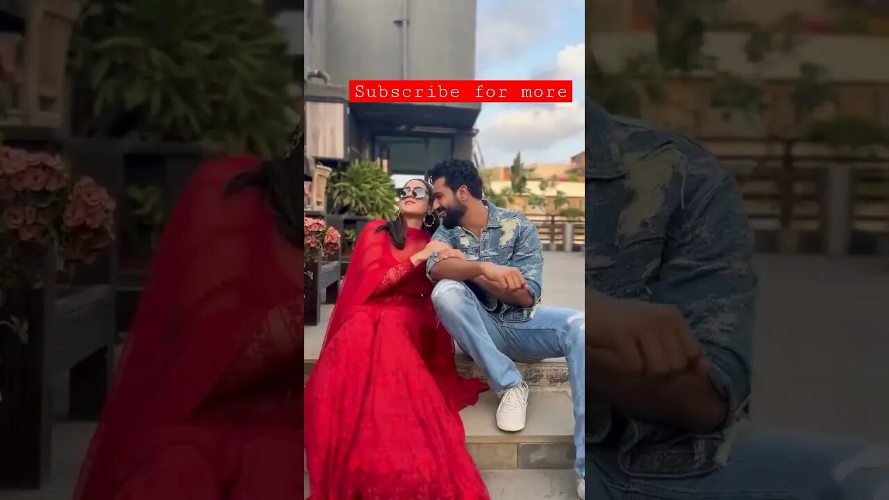 Phir aur kya chahiye #shortsvideo #shorts #viral #bollywoodmusic #beautiful #love #youtube #trend