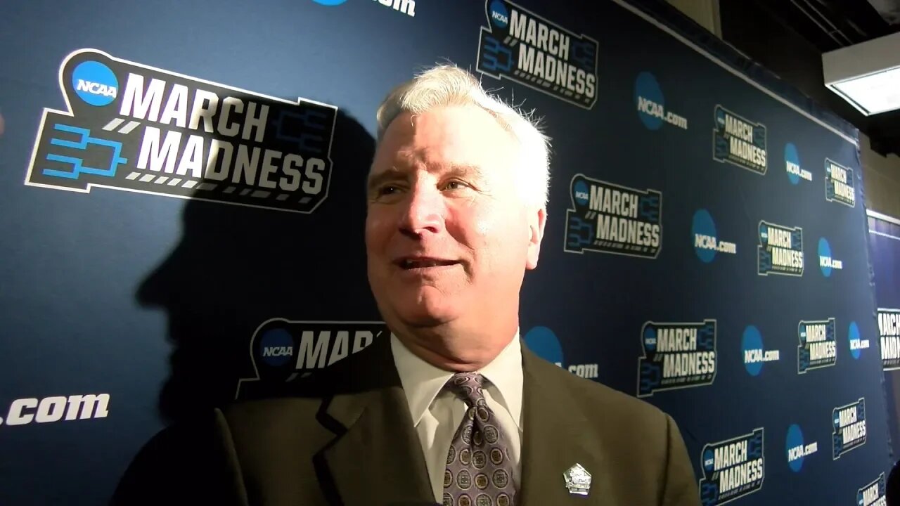 2019 NCAA Tournament | Bruce Weber explains first half foul strategy against UC Irvine