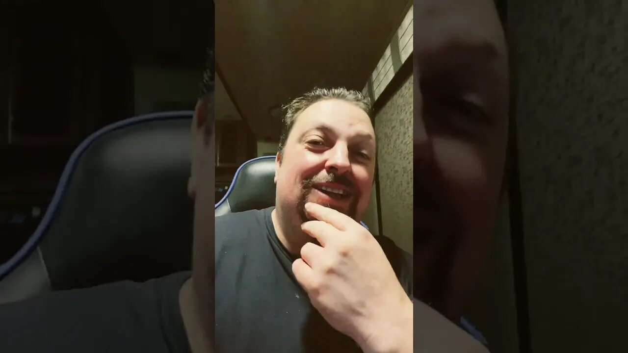 Don’t Ship Yourself In A Box! 📦 🤣