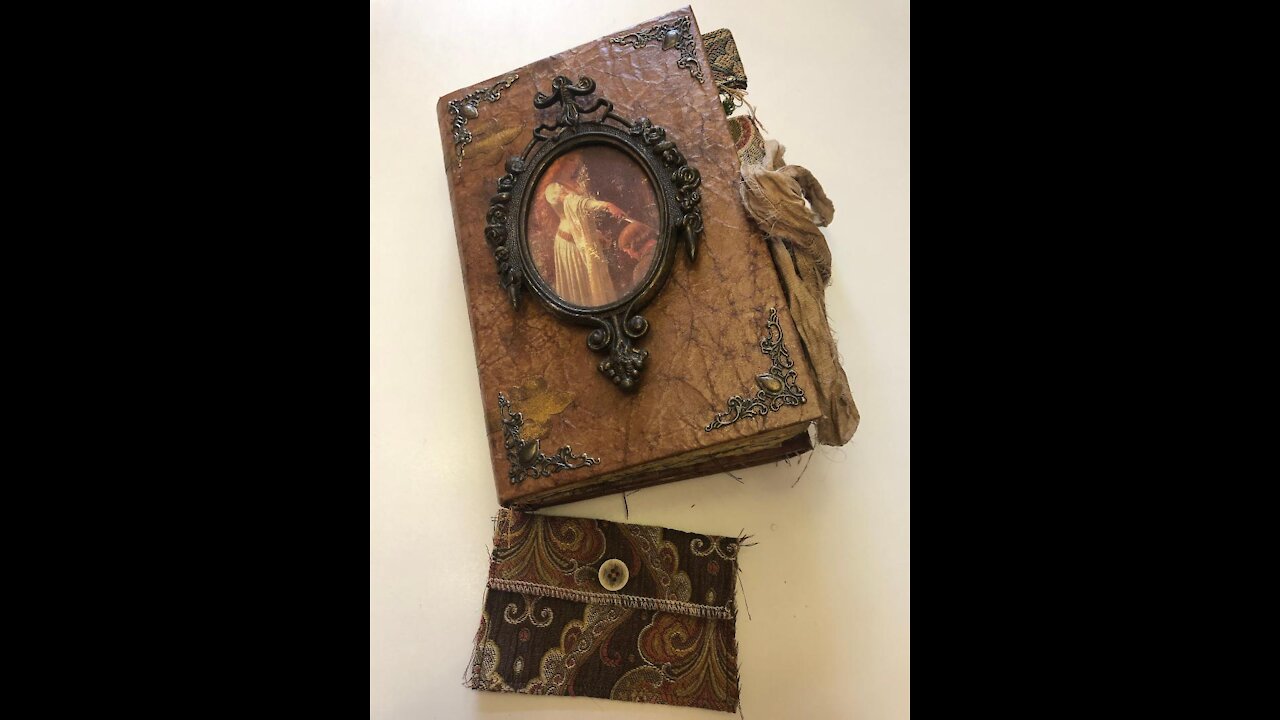 Renaissance Journal Flip Through (from Lovely Lavender Wishes)